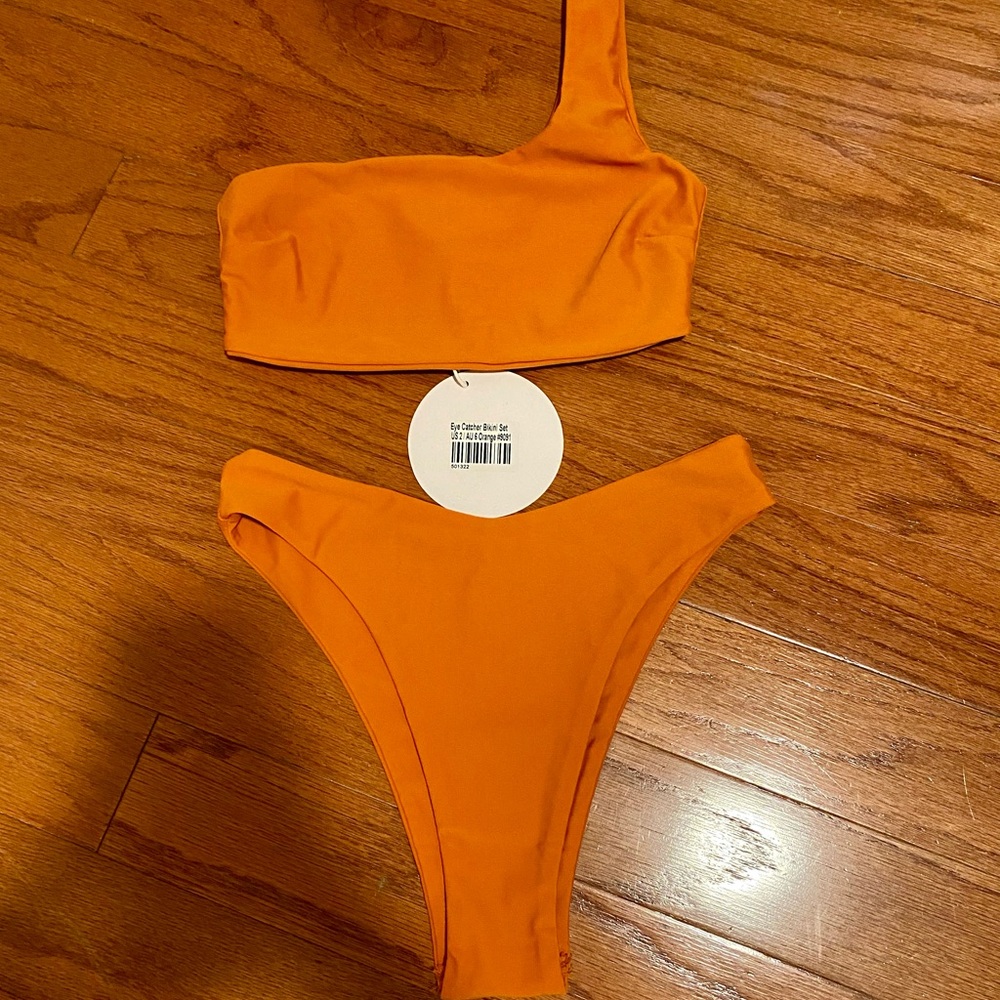 Princess Polly Bikini NWT